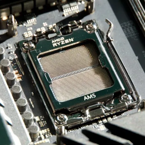 AMD extends Socket AM5 support through at least 2029; AM4 refuses to die