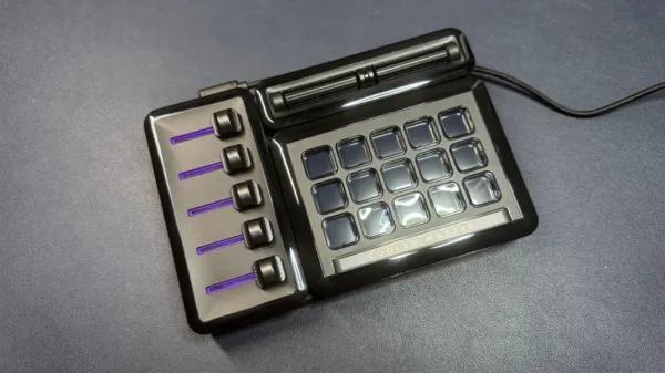 Cooler Master MasterHUB review: A modular stream deck with potential