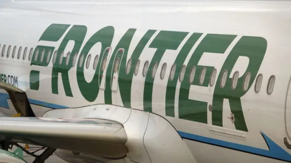 Frontier Airlines site leaks all personal info with just a glance at a boarding...