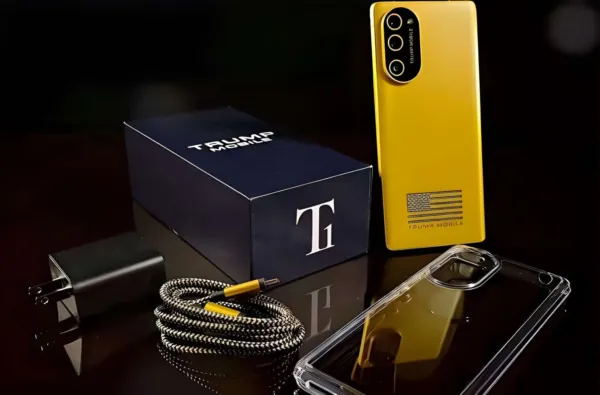 A Tech Reviewer Pans Trump Mobile’s T1 Phone And Its $47.45 Plan, Says There’s A Reason Trump Uses An iPhone